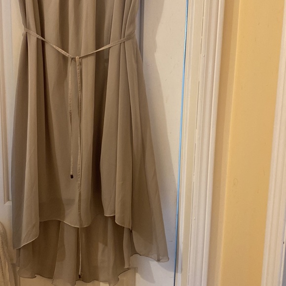 High low style grey chiffon dress - Picture 2 of 4